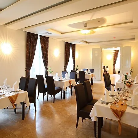 Ipoly Boutique & Hotel 4*