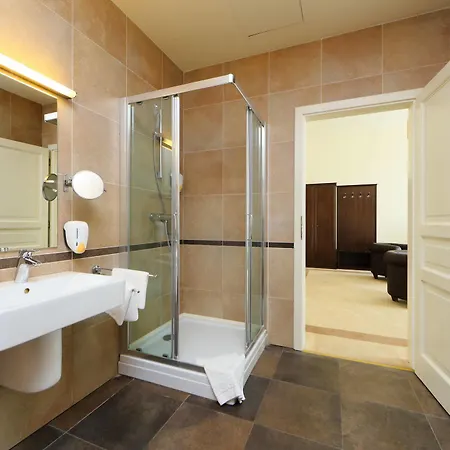 Ipoly Boutique & Hotel 4*